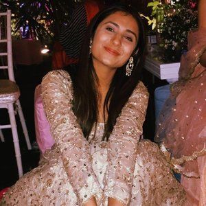 Meet your Posher, Nisha